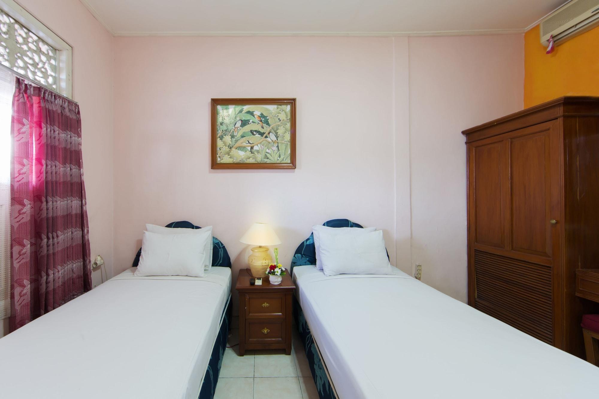 Oyo 3134 Puri Tamu Hotel Jimbaran  Ngoại thất bức ảnh