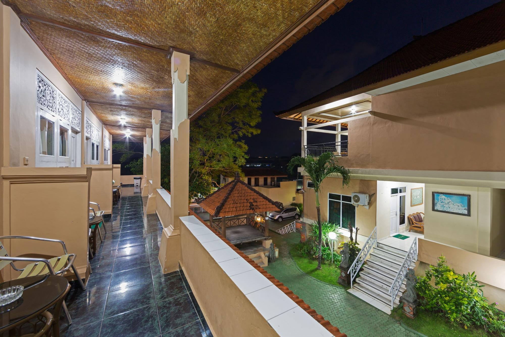 Oyo 3134 Puri Tamu Hotel Jimbaran  Ngoại thất bức ảnh