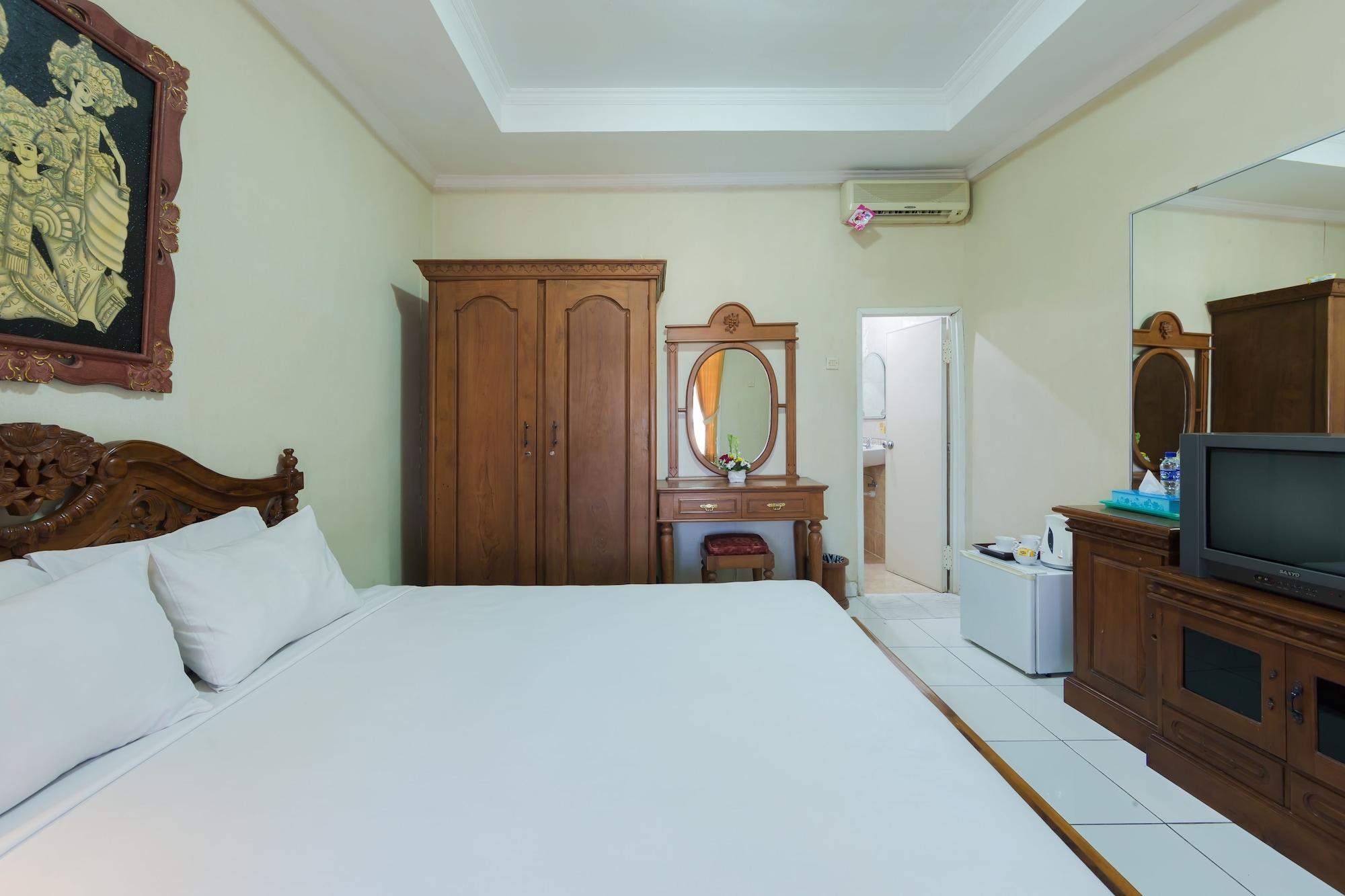 Oyo 3134 Puri Tamu Hotel Jimbaran  Ngoại thất bức ảnh