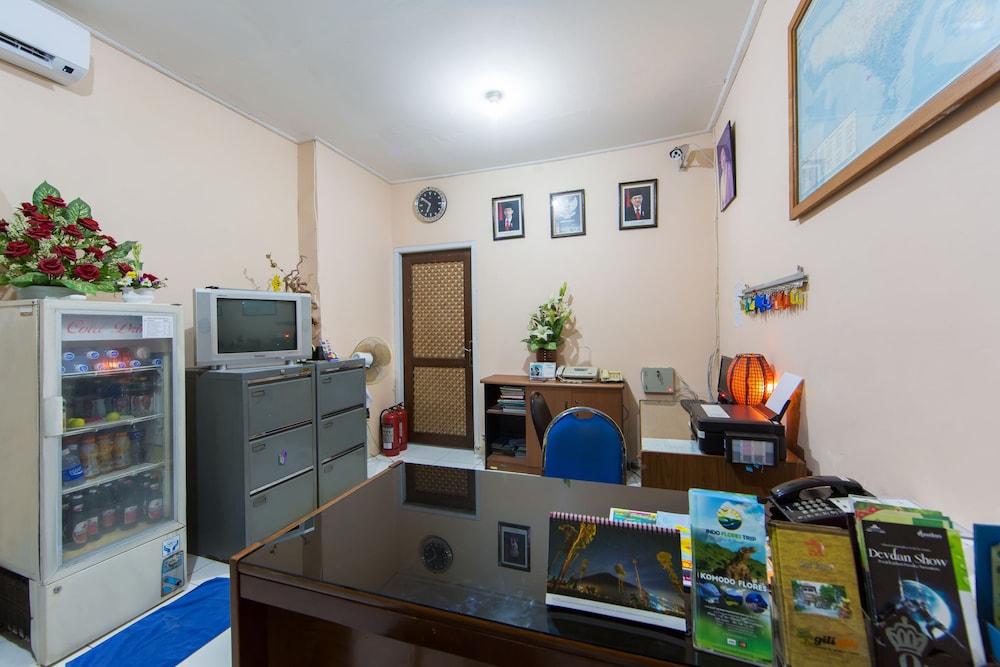 Oyo 3134 Puri Tamu Hotel Jimbaran  Ngoại thất bức ảnh