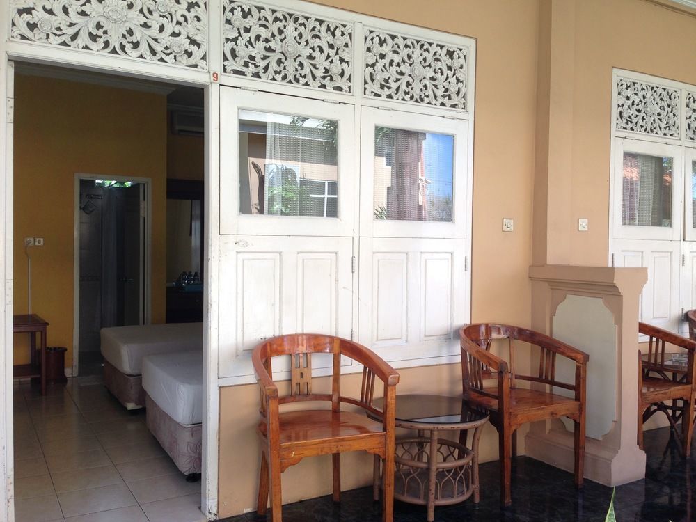 Oyo 3134 Puri Tamu Hotel Jimbaran  Ngoại thất bức ảnh