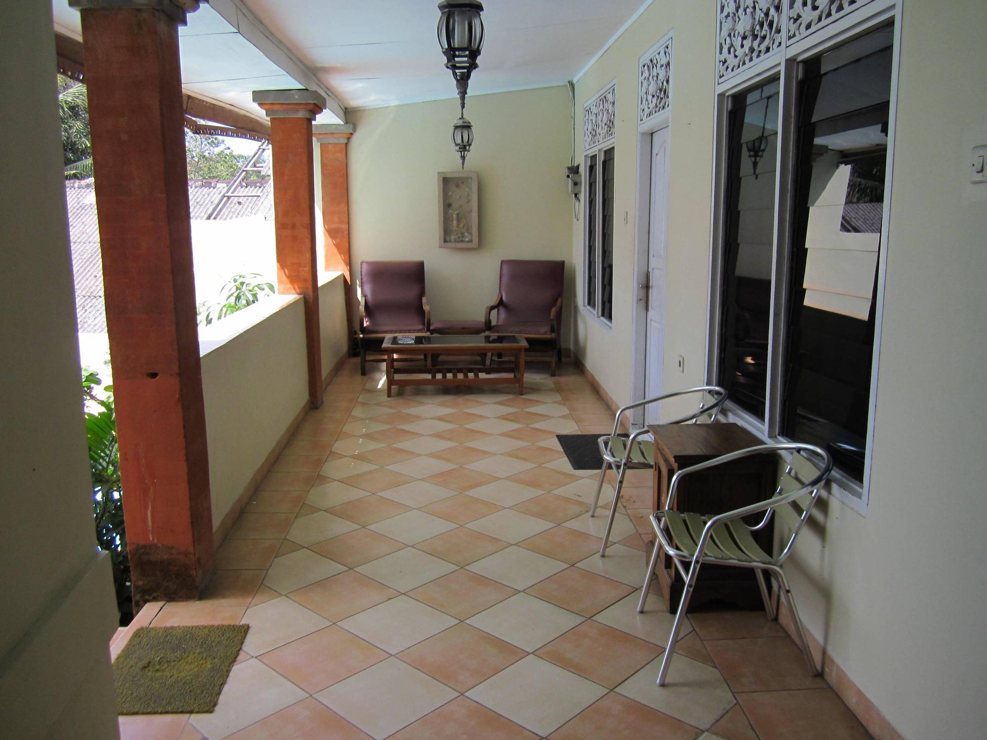 Oyo 3134 Puri Tamu Hotel Jimbaran  Ngoại thất bức ảnh